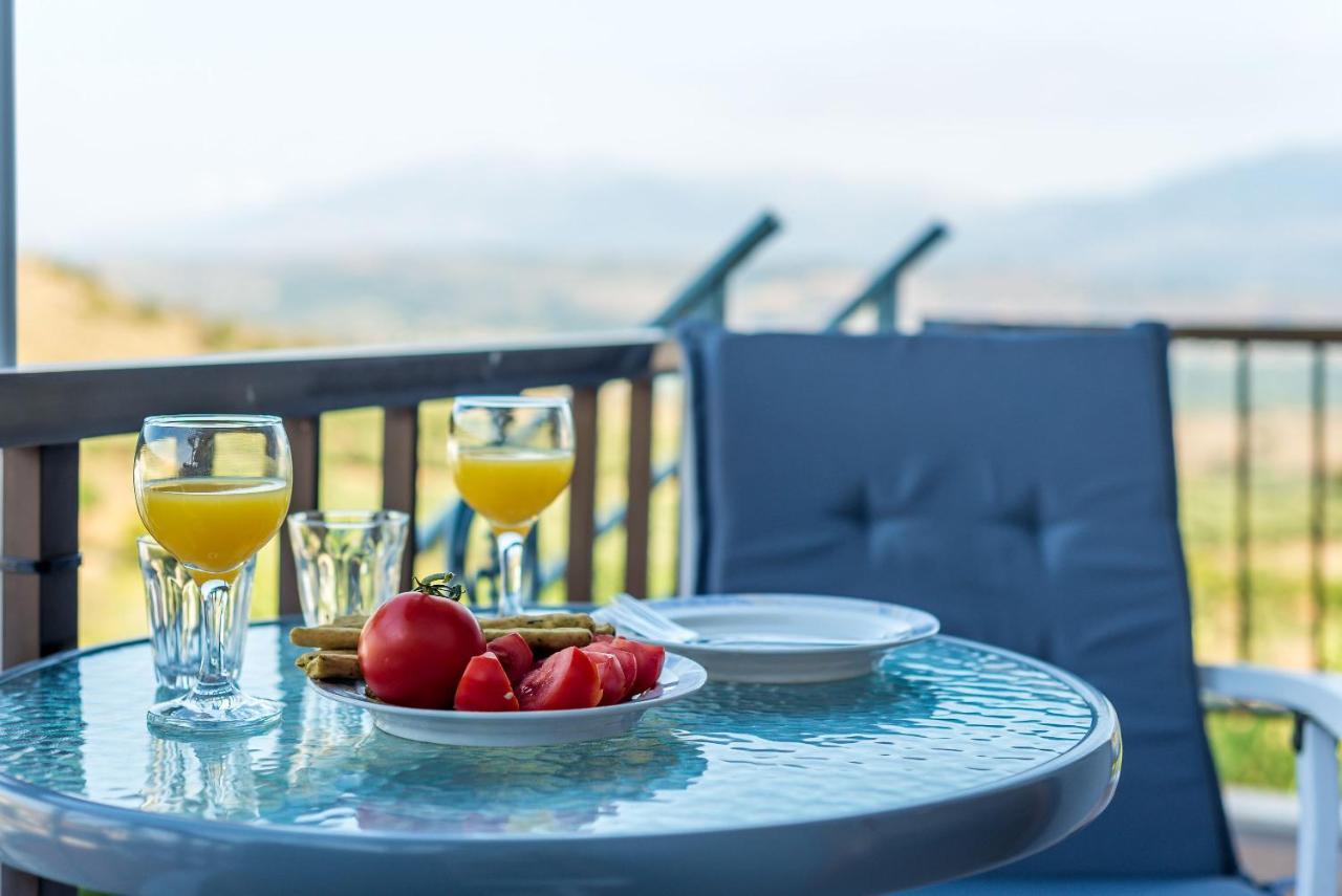 Bella-Maria At Aptera With Mountain And Sea View !! Ханья Экстерьер фото
